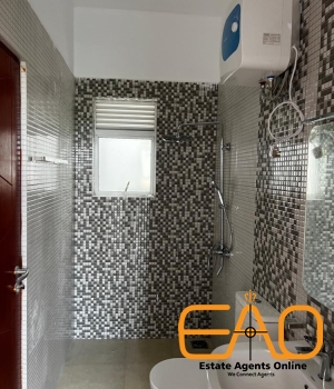 Rush Apartment for Sale Mount Lavinia Ref # A1744