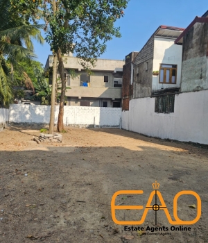 Land for Sale at Kalapaluwawa